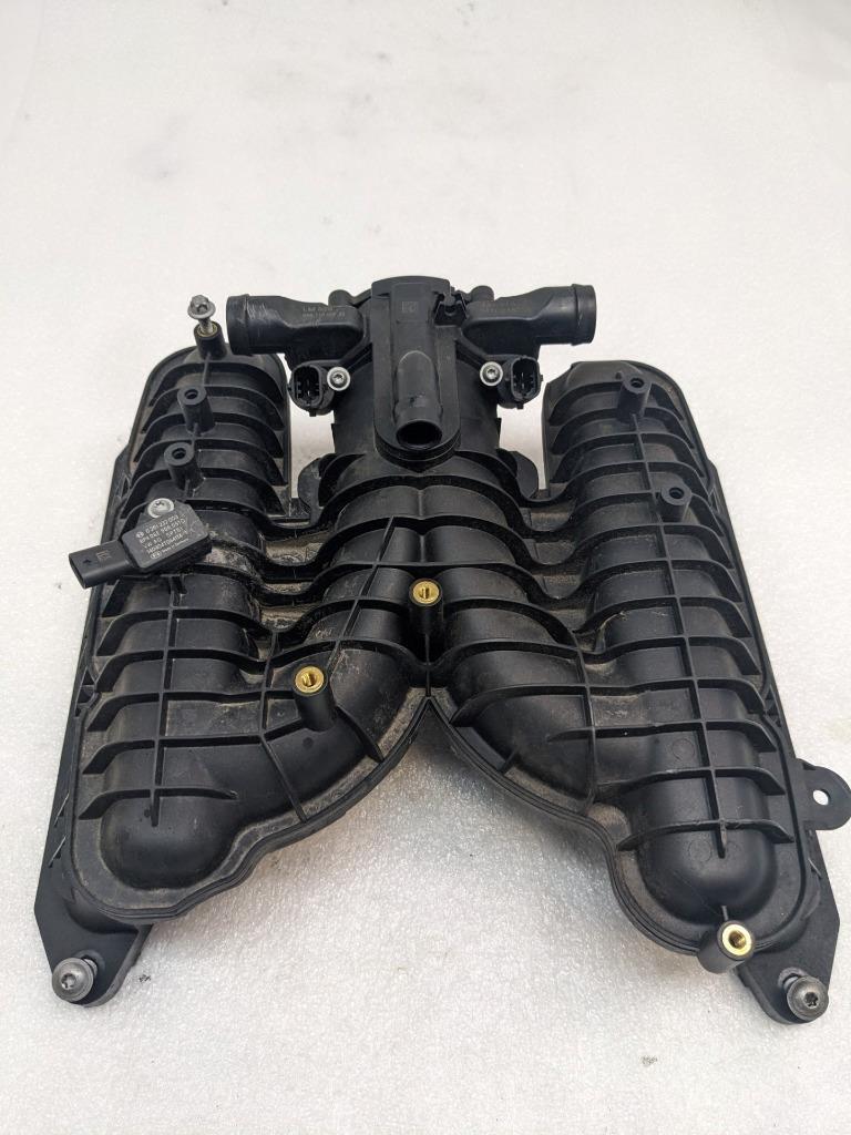 2011-2018 PORSCHE CAYENNE INTAKE MANIFOLD 94611001664 USED R24