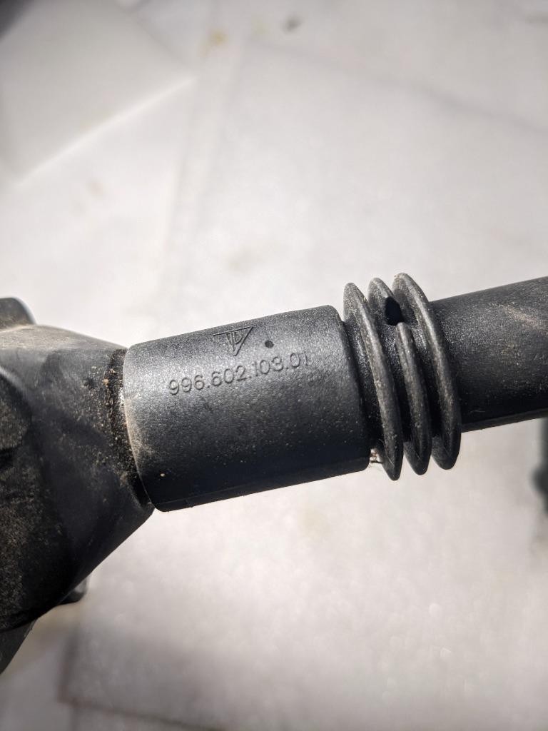 PORSCHE 911/986 BOXSTER IGNITION COIL 6 SET 99660210200 USED 996B.G.L.