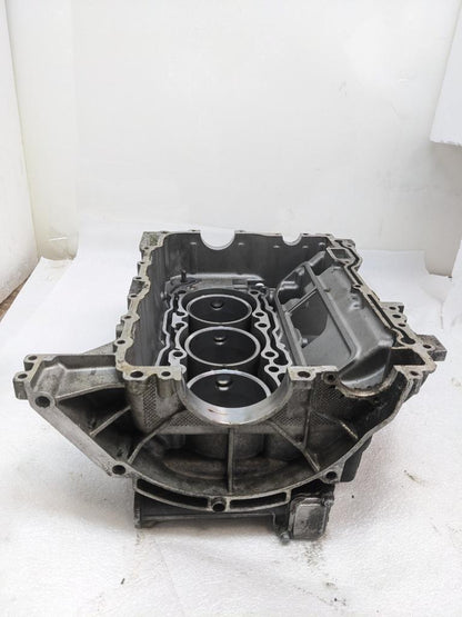 PORSCHE 911/996 RIGHT SIDE ENGINE BLOCK 9961011460R USED B2