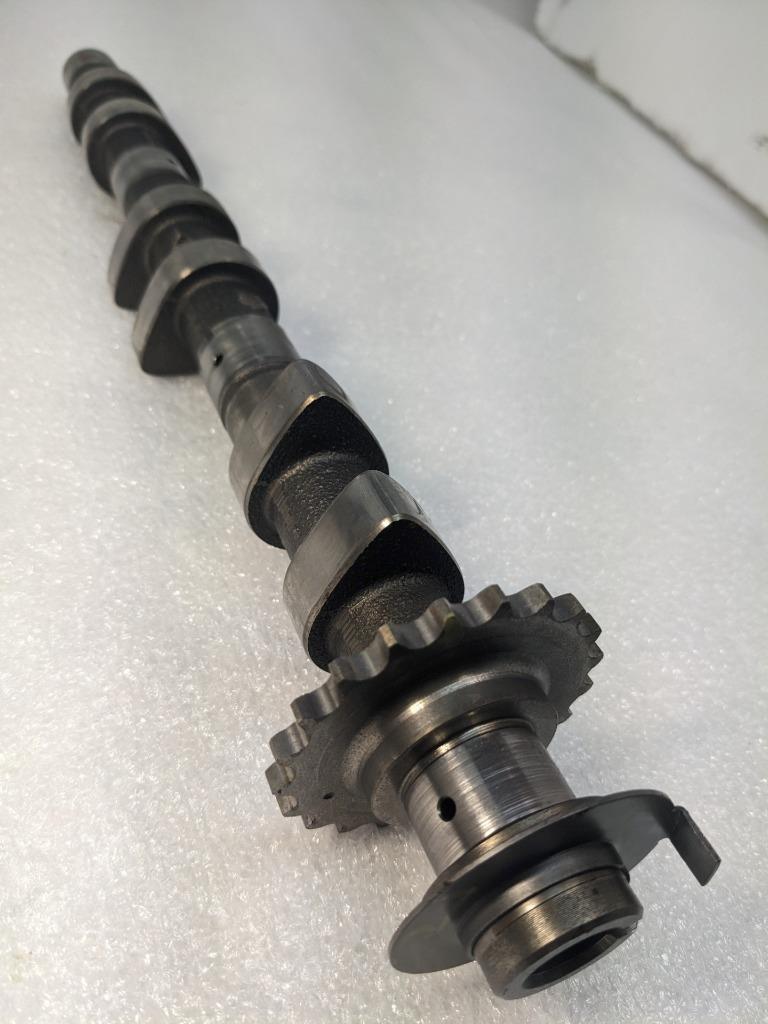 PORSCHE 996 BOXSTER CAMSHAFT 21-SPLINE 99622186815 USED 996B.G.L.2T1
