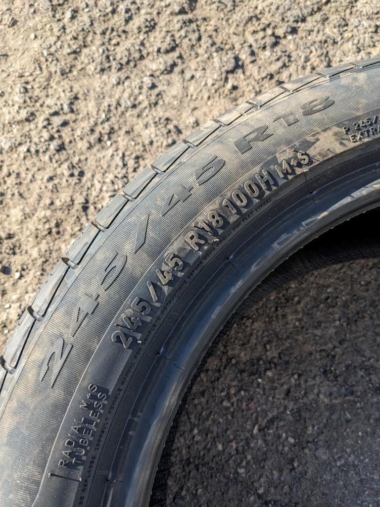 2 PIRELLI CINTURATO P7 (*) BMW MERCEDES RSC  P 245 45 18 100H XL TIRES 2477900