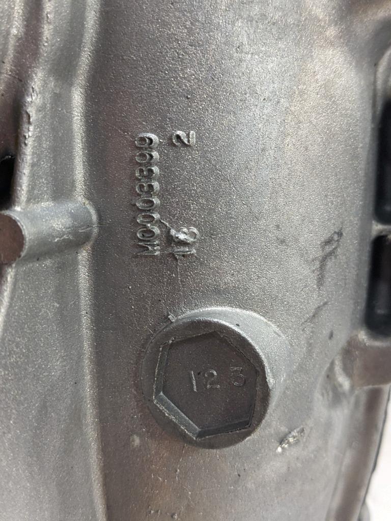 GM Transfer Case 84467435 Chevy Avalanche, Cadillac Escalade NEW DAMAGED BSRG3