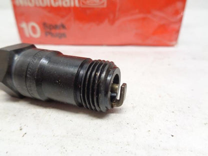 BRAND NEW MOTORCRAFT SPARK PLUG 10 PACK SP-496 R13T5
