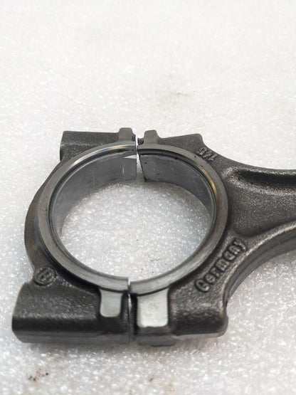 PORSCHE 986 BOXSTER 2.7L PISTON W/CONNECTING ROD #3 9961031028R USED 996GL2T1