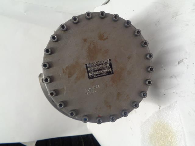HYDROSTATIC DRIVE MOTOR 7308725 FOR BOBCAT TRACK LOADERS T550 T590 NEW I1