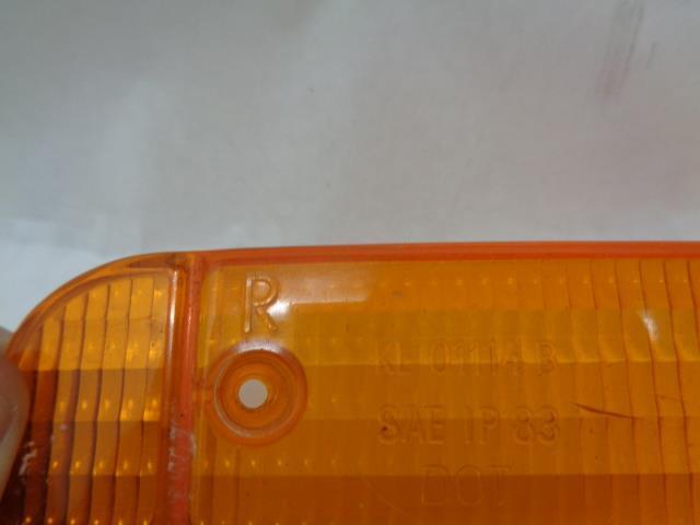 Porsche 944 (951) Turn Signal Lens Front right 951 631 161 01 USED OEM R25T1