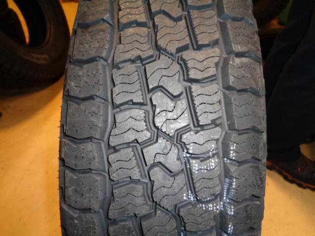 COOPER DISCOVERER ROAD+TRAIL AT BSW P 245 75 16 111T SL TIRE 171277049 CQ1