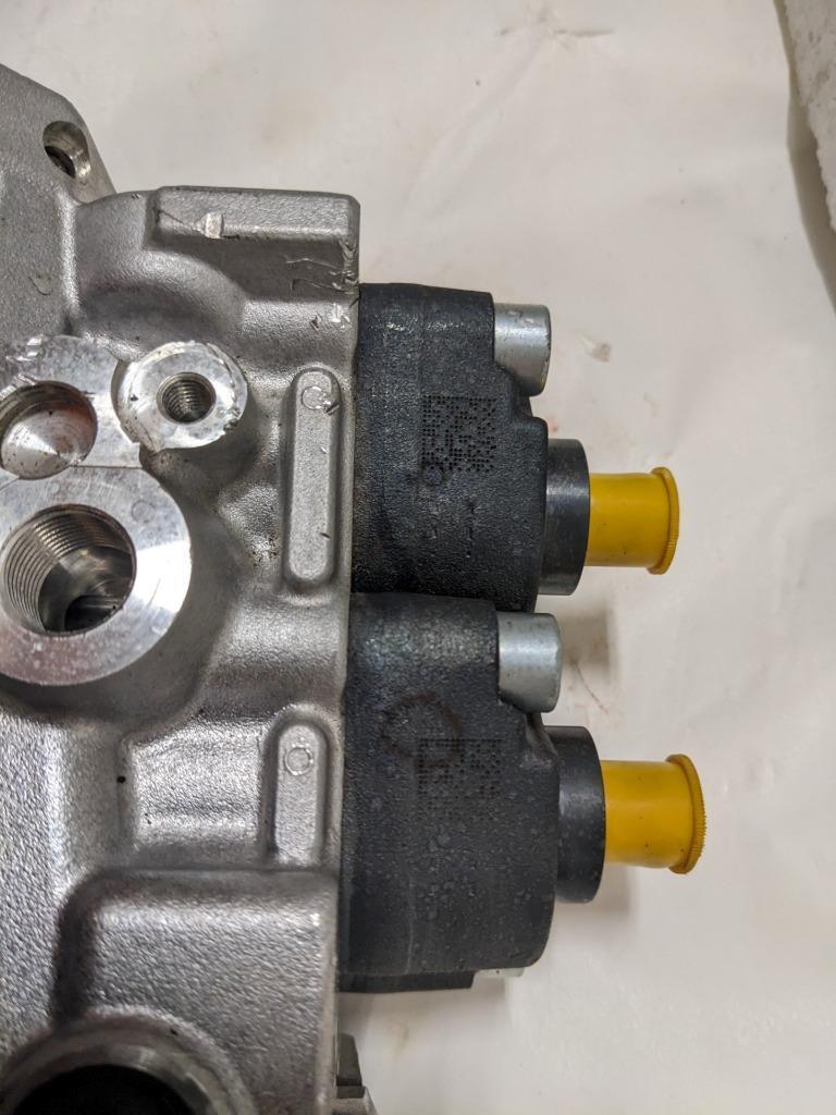 BOSCH 5801486599 HIGH PRESSER FUEL PUMP FOR NEW R11