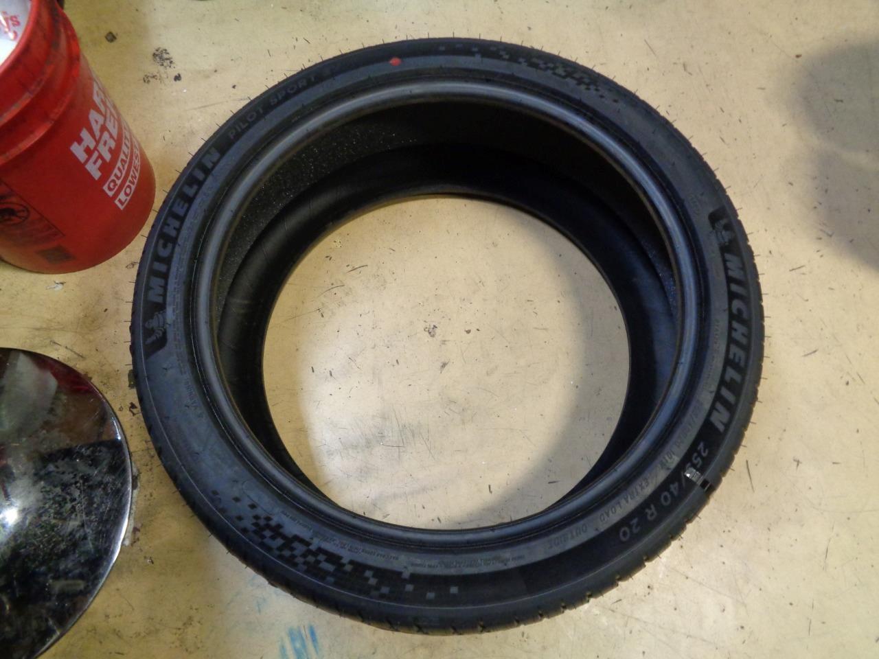 MICHELIN PILOT SPORT EV FOAM (TO) TESLA P 255 40 20 101W XL TIRE 89335 BQ3