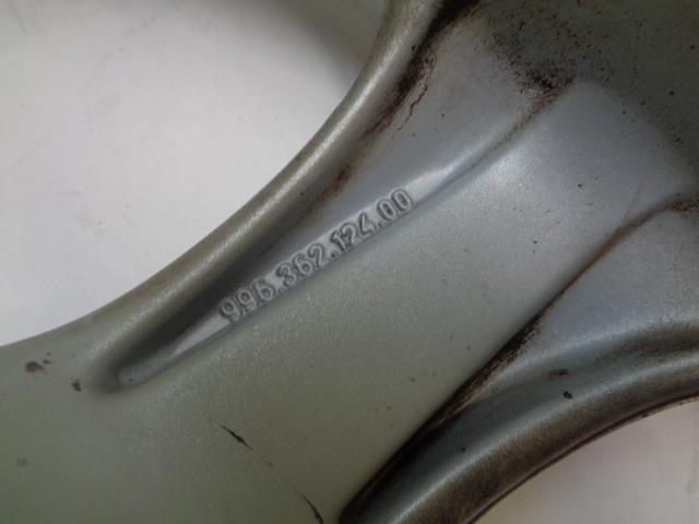 2 GENUINE PORSCHE TURBO TWIST FRONT WHEELS 17X7 ET55 5X130 996 362 124 0 WR