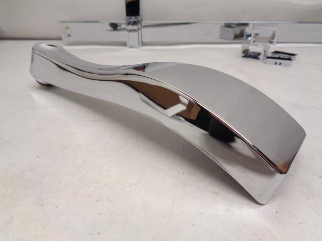 NEW DELTA 57051 DRYDEN PREMIUM SINGLE-SETTING SLIDE BAR HAND SHOWER R30