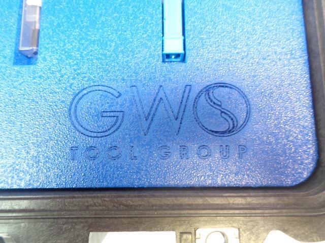 GWS TOOL GROUP CUSTOM TOOL AIR COMPRESSOR AND HOLE MAKING KIT NEW R30