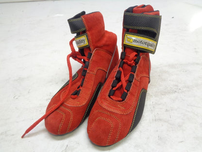 PAIR OF NEW MOTORQUALITY RACING SHOES RED SIZE 8.5-9(41) SR