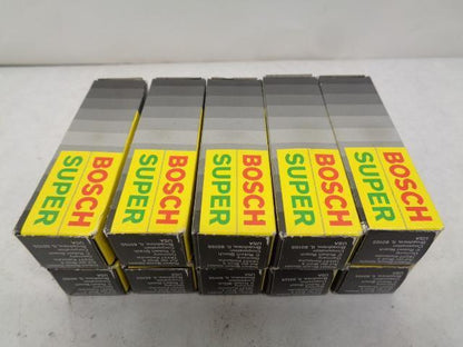 BRAND NEW BOSCH SUPER SPARK PLUG MAZDA DODGE HONDA 10 PACK 7562 R13T3