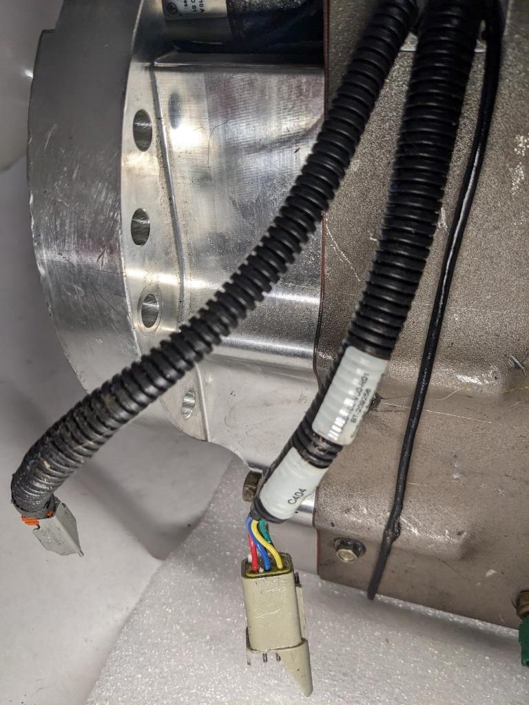 BERT HEAVY DUTY STAINLESS STEEL TRANSMISSSION B6192 P1060773 31-SPLINE USED B2