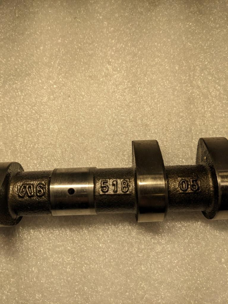 PORSCHE 911 996 (1998-2005) CAMSHAFT INTAKE (CYLINDER4-6) 996221 USED 996B.G.L.