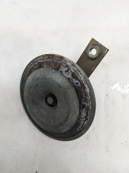 PORSCHE 911 ANTI-THEFT WARNING HORN ALARM SYSTEM 400HV 111951213 #2 USED R21T2