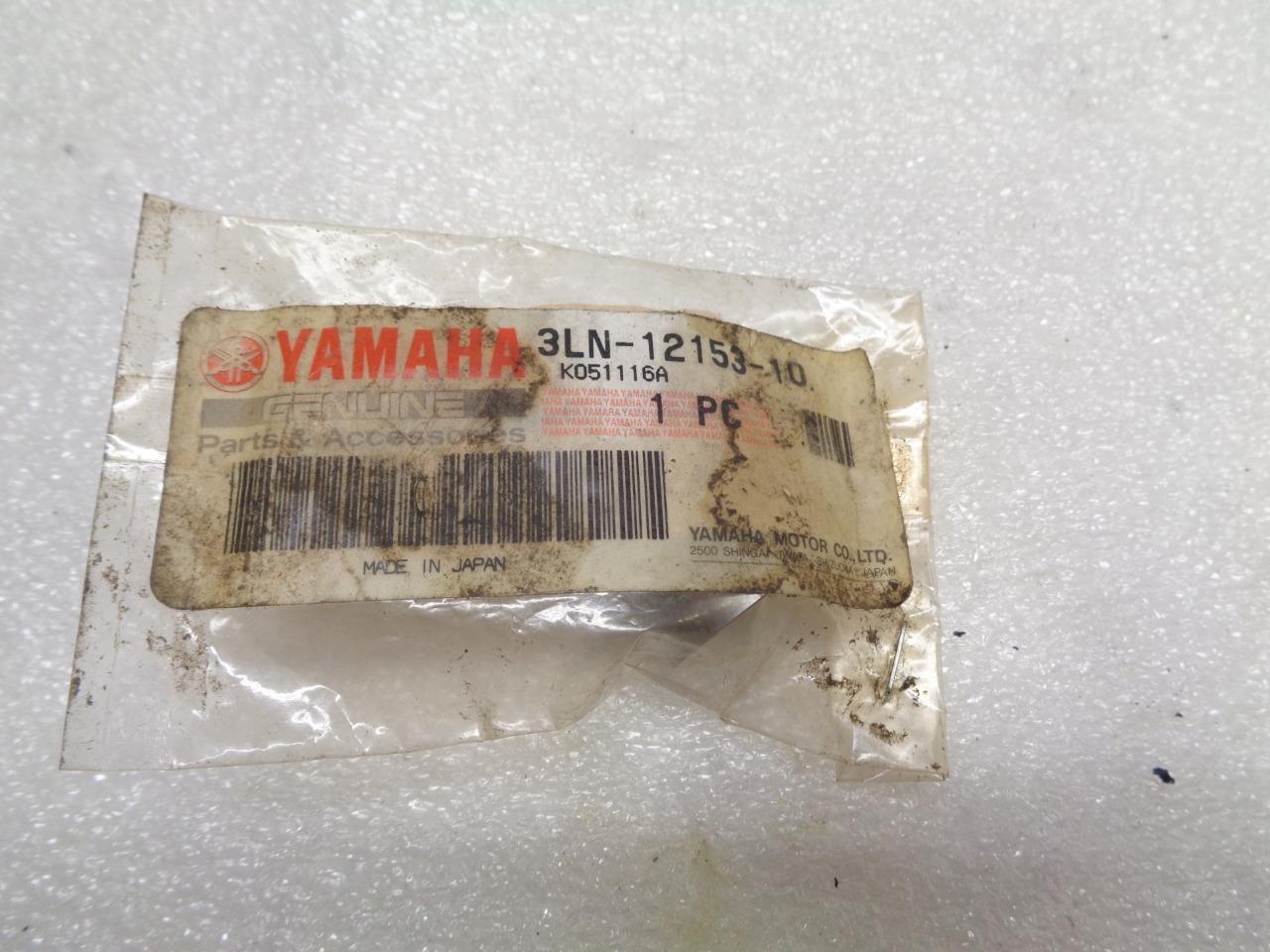 NEW YAMAHA LIFTER VALVE 3LN-12153-10 R16