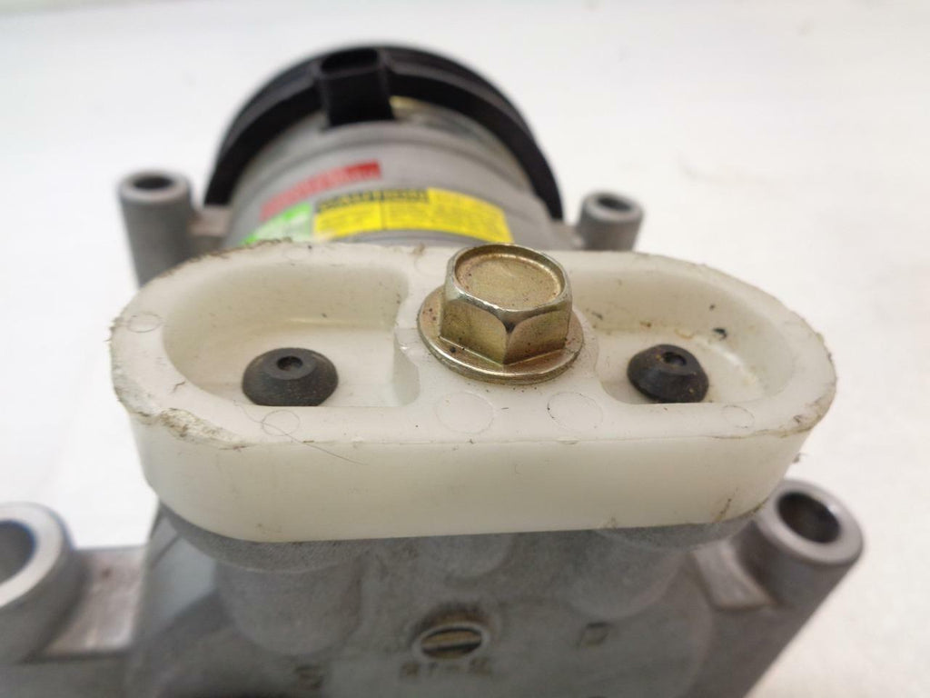 NEW VALEO 506211-8840 AC COMPRESSOR (UNKNOWN FITMENT) R2