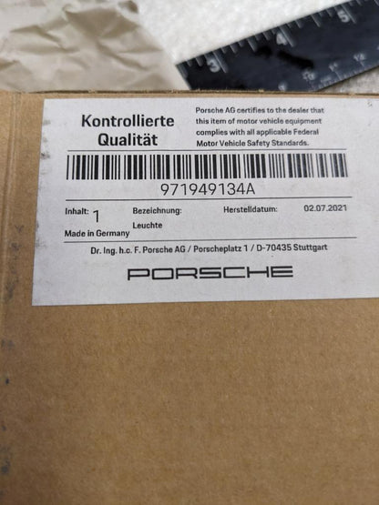 PORSCHE 971949134A STEP LIGHT FOR TAYCAN NEW PGB2TA