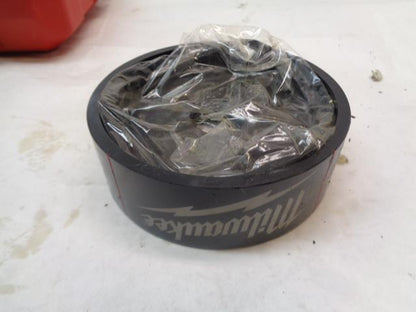 MILWAUKEE EXACT PUNCH AND DIE SYSTEM 49-16-2695 2&1/2" TO 4" CONDUIT R35