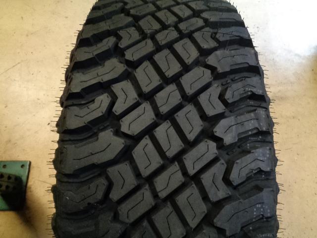 2 ATTURO TRAIL BLADE X/T BSW LT 33 12.5 18 118Q LRE 10PLY TIRES TBXTI0048356 CQ1