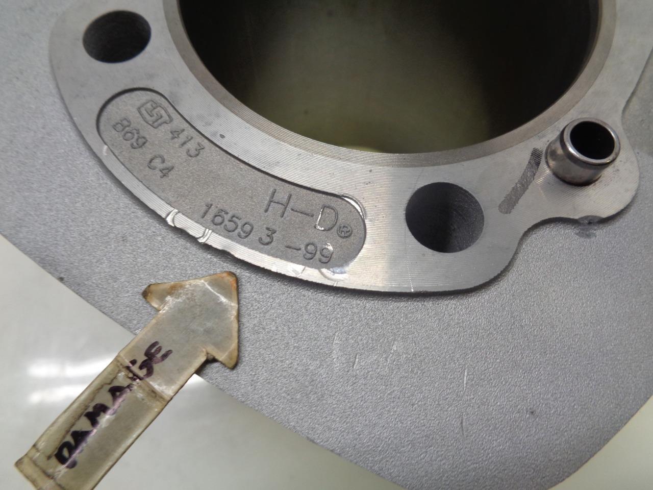 1 PAIR OF HARLEY DAVIDSON CYLINDER HEAD JUGS B69 C4 1659 3-99 R15