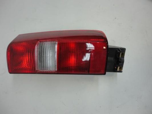 NEW URO 3512432A TAIL LIGHT ASSY REPLACEMENT RIGHT SIDE FITS 1994-97' VOLVO 850