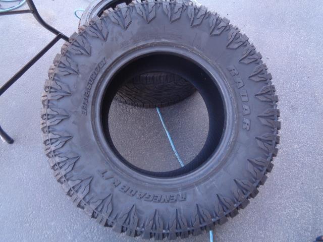 RADAR RENEGADE R/T BSW LT 33 12.5 17 121Q LRE 10PLY TIRE RASYTH0264 SU2
