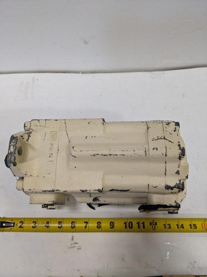 NEW EPIROC 2657 2925 18 HYDRAULIC MOTOR BSRG6