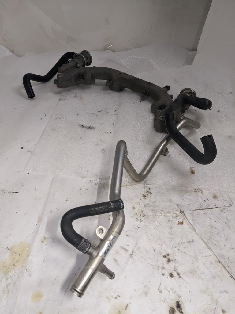 PORSCHE CAYENNE 4.5L VALVE HOUSING WITH PIPES MOUNTED 9481061514R USED R25