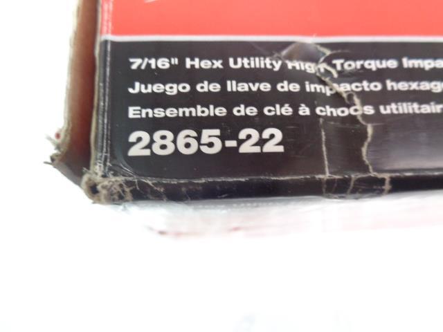 MILWAUKEE M18 FUEL ONE-KEY 18V HIGH-TORQUE IMPACT WRENCH KIT 2865-22 NEW BSR35