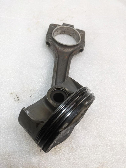 PORSCHE CAYENNE PISTON CONNECTING ROD #3 (CRACKED) 9461191R USED R24
