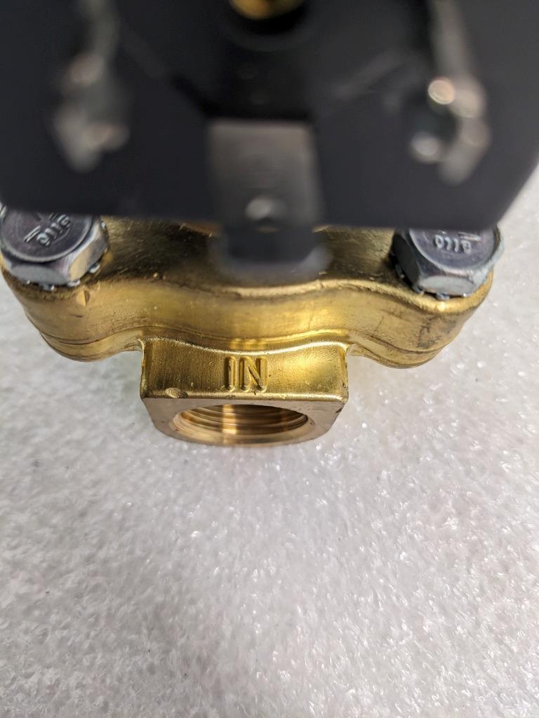 ASCO SCXE220A021 PILOT OPERATED STEAM SOLENOID VALVE 1/2" ORIFICE NEW R27