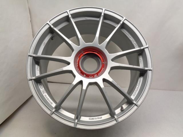 NEW OZ RACING ULTRALEGGERA HLT CL 1 PC 9JX20H2 CENTERLOCK WHEEL WR