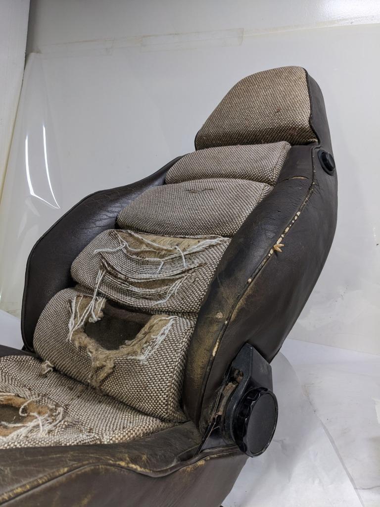 PORSCHE 1981 998 BROWN RECLINING MANUAL SEAT FOR PORSCHE (LEFT) USED B2