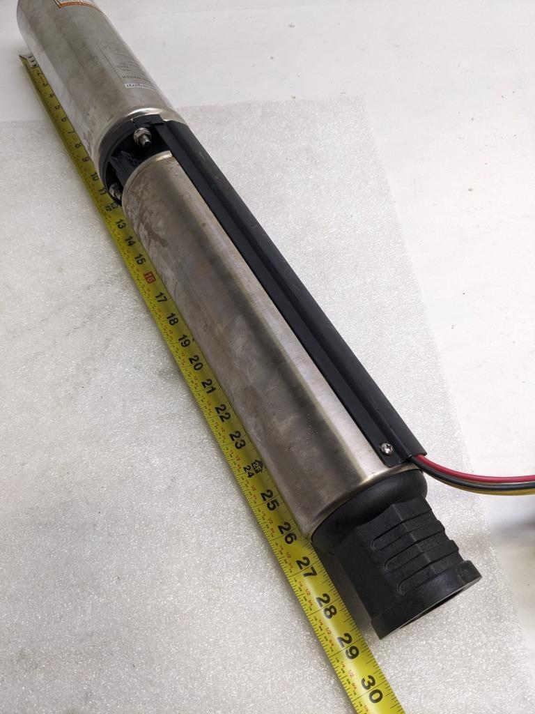 FLOTEC FP3232-12 SUBMERSIBLE WELL PUMP 3-WIRE 230V 60HZ 1PH 1HP 10GPM NEW H2