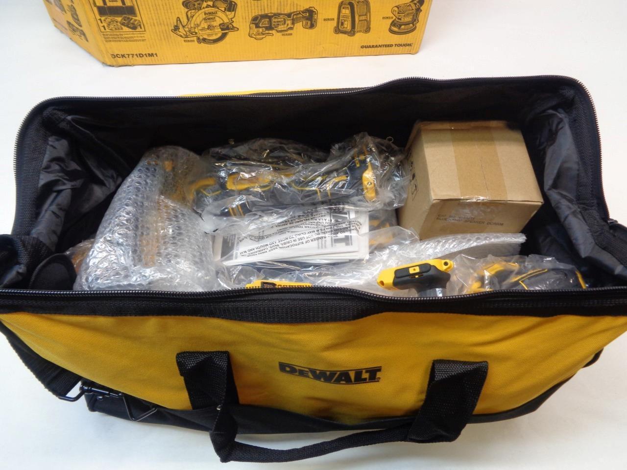 DEWALT 30V MAX CORDLESS 7 TOOL KIT 2 BATTERY w/ CHARGER DCK771D1M1 BSR35