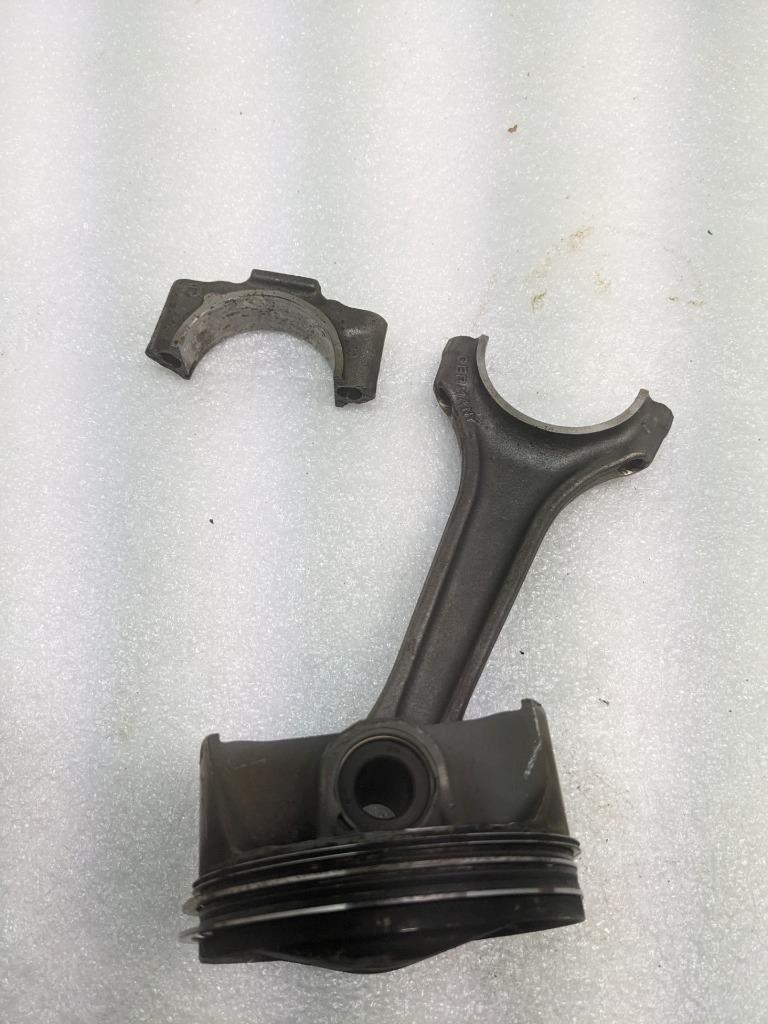 PORSCHE CAYENNE PISTON CONNECTING ROD #2 (CRACKED) 9461191R USED R24
