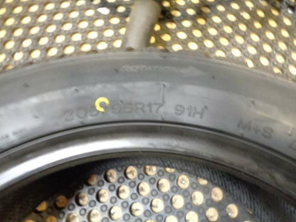 1 NEW UNIROYAL TIGER PAW SNOW AND ICE 3 205 55 17 91H SNOW WINTER TIRE 09240