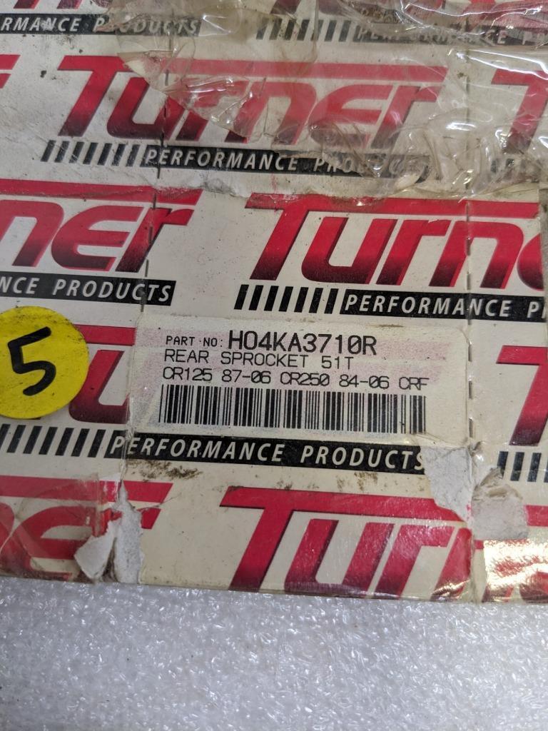 TURNER H04KA3710R REAR PRIMARY DRIVE STEEL SPROCKET 51 TOOTH SILVER NEW R15