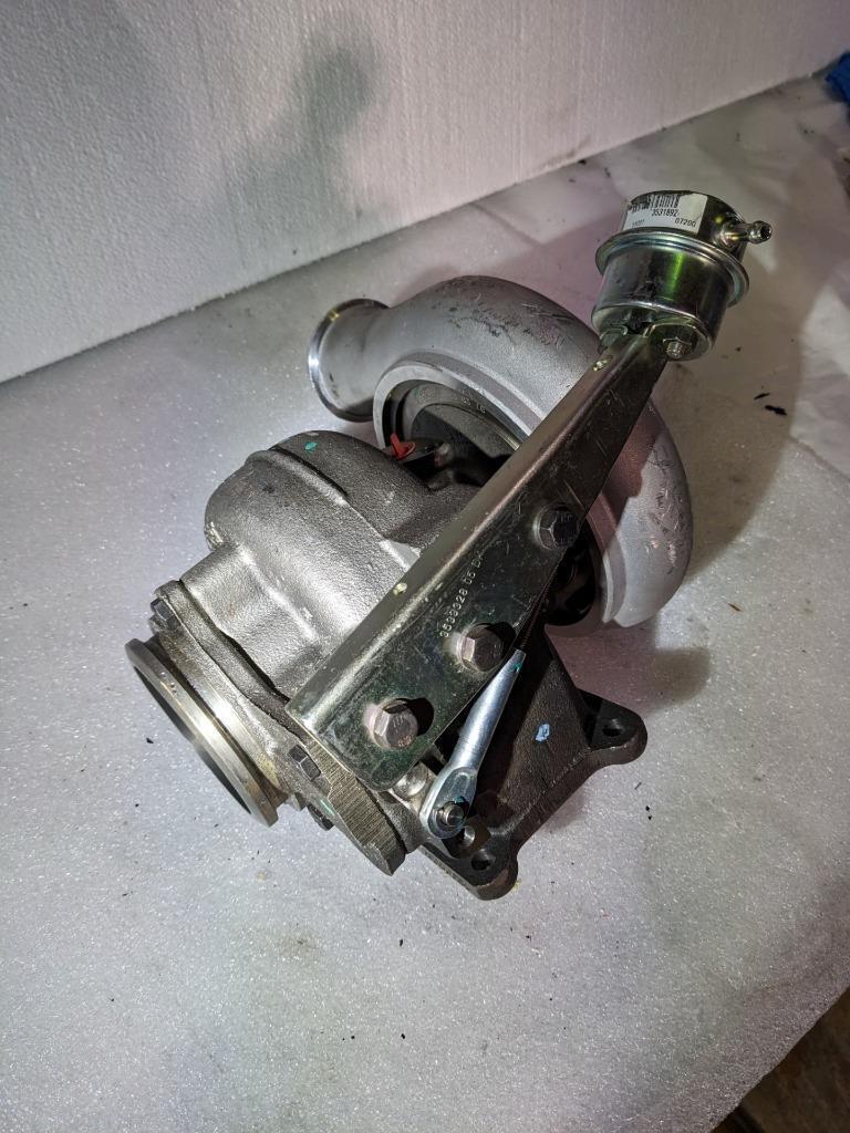 CUMMINS HOLSET 33LB TURBOCHARGER FOR CUMMINS PEGASUS HX40W E2
