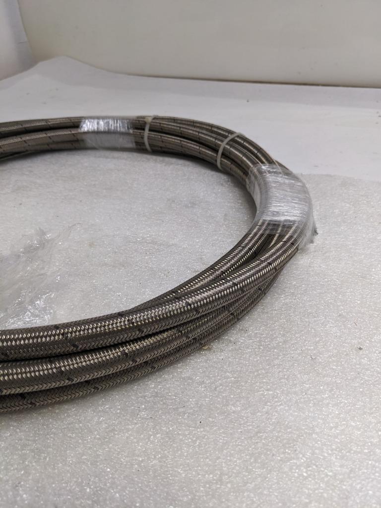 UNBRANDED BRAIDED METALLIC 26' HOSE 5/8" OD 1/2" ID TEFLON LINED NEW R3T3