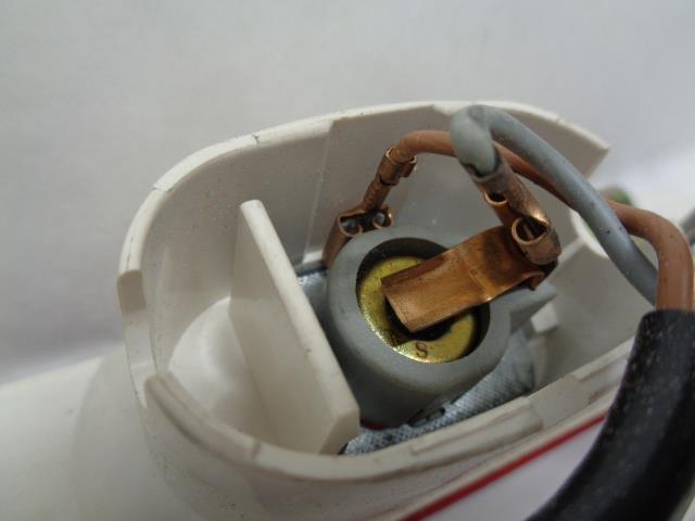 USED GENUINE PORSCHE REAR MARKER LENS R&L 944 631 426 00/944 631 425 00 R25T5