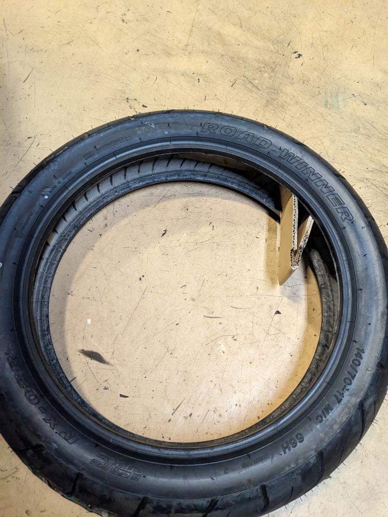 IRC ROAD WINNER RX -02 140 70 17 66H REAR MOTORCYCLE TIRE 313236 CQ3