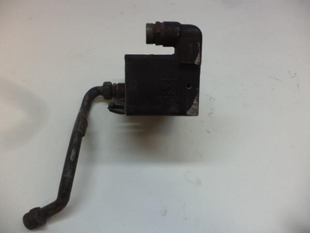 1 USED GENUINE PORSCHE 944, 951 ENGINE OIL COOLER 951 207 309 02 R20