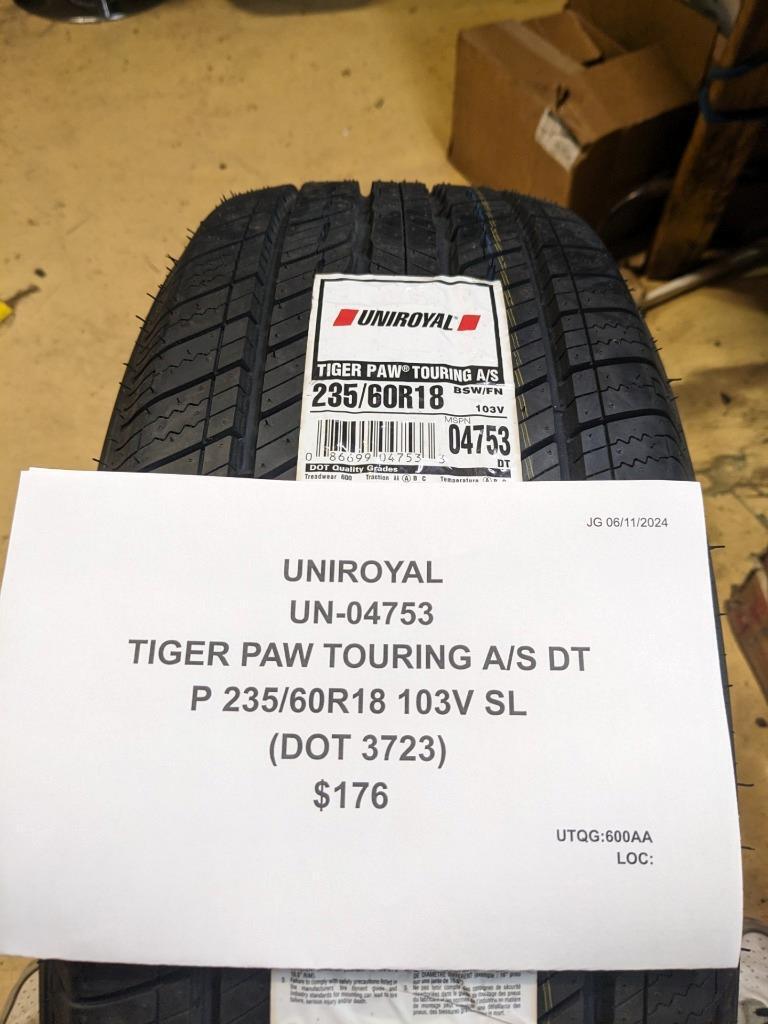 UNIROYAL TIGER PAW TOURING A/S DT P 235 60 18 103V SL TIRE 04753 CQ3