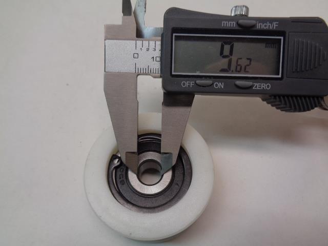 NEW HORTON CARRIAGE WHEEL ROLLER FOR S2001 C3636 R12