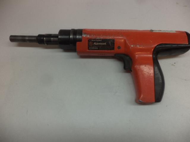USED RAMSET COBRA SEMI-AUTOMATIC LOW VELOCITY PISTON TYPE FASTENING TOOL R22T8