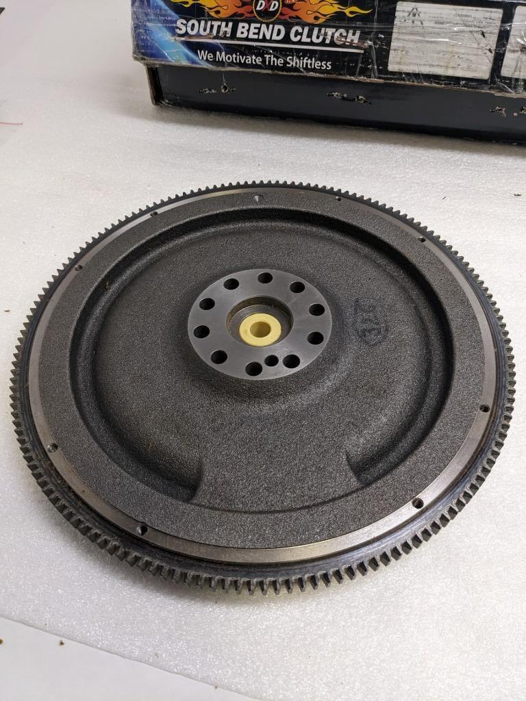 SOUTH BEND CLUTCH 167323 STEEL FLYWHEEL FOR FORD 5-SPEED TRANSMISSIONS NEW R6
